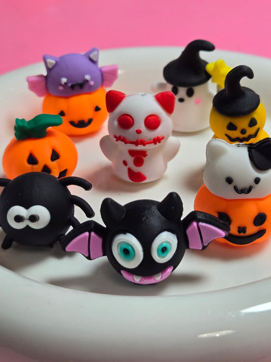 Halloween Topper or Focal