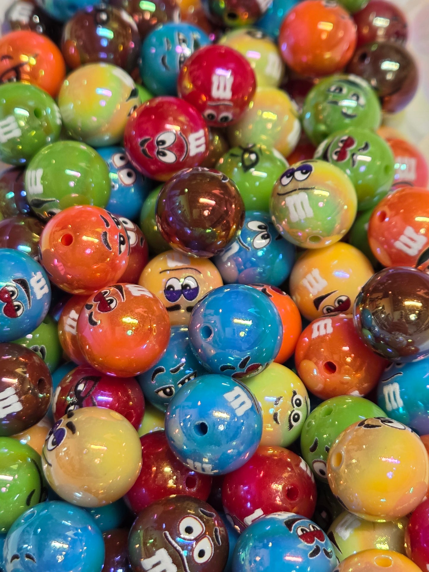 M&M AB Coated Beads